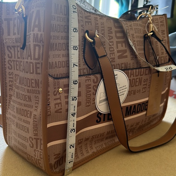 Steve Madden BPierce Logo Bag with Interior Crossbody Pouch - New - Picture 11 of 14